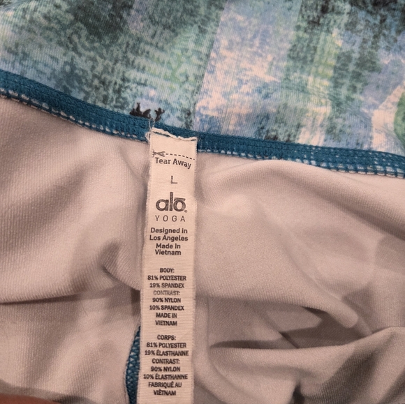 Alo Goddess Ribbed 💙🖤 - Picture 7 of 9